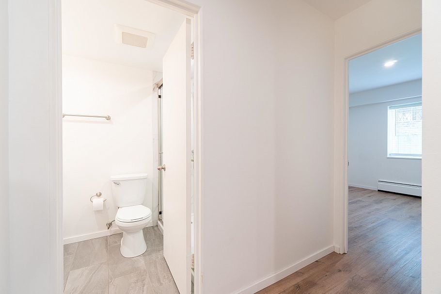 206 2025 W 2nd Avenue Vancouver, BC - 15