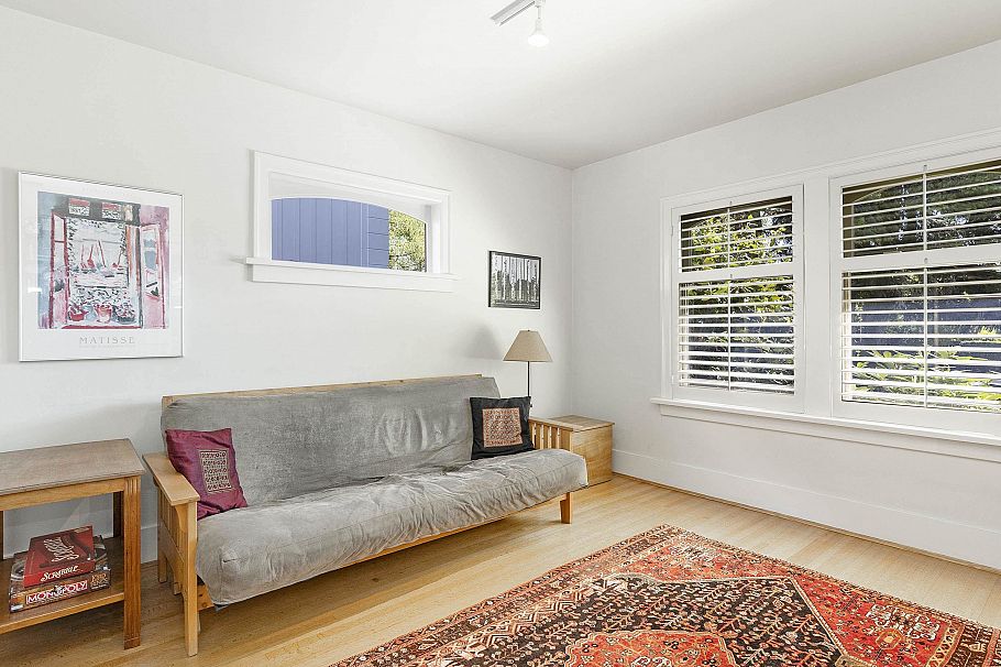 4269 W 13th Avenue Vancouver, BC - 22