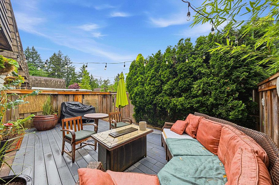 1126 Premier Street North Vancouver, BC - 14