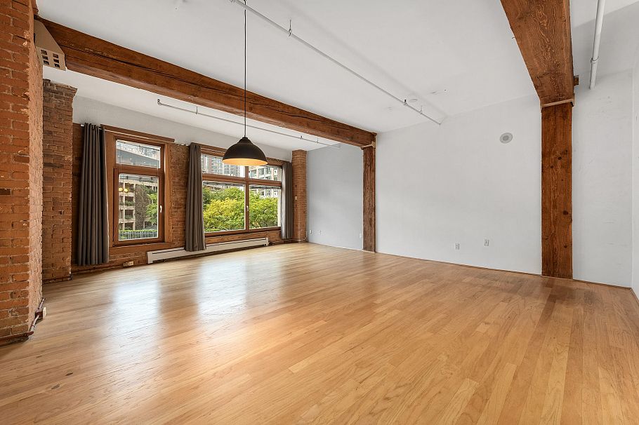 406 518 Beatty Street Vancouver, BC - 4