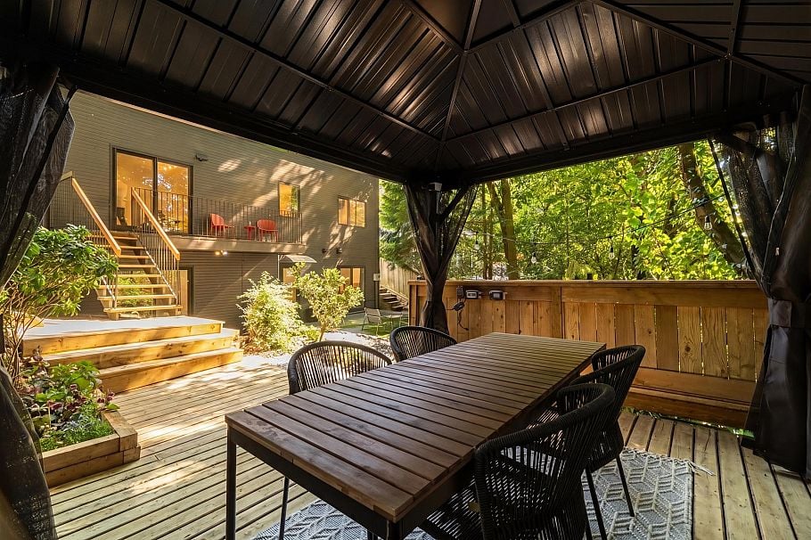 2221 Bowser Avenue North Vancouver, BC - 37