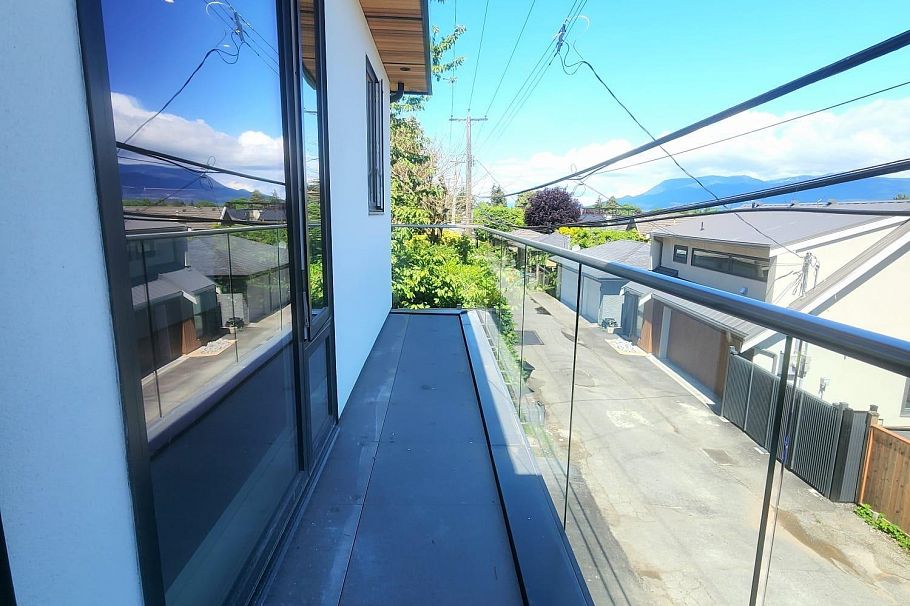 laneway 3550 QUESNEL DRIVE, Vancouver BC V6L 2W6 Vancouver, BC - 22