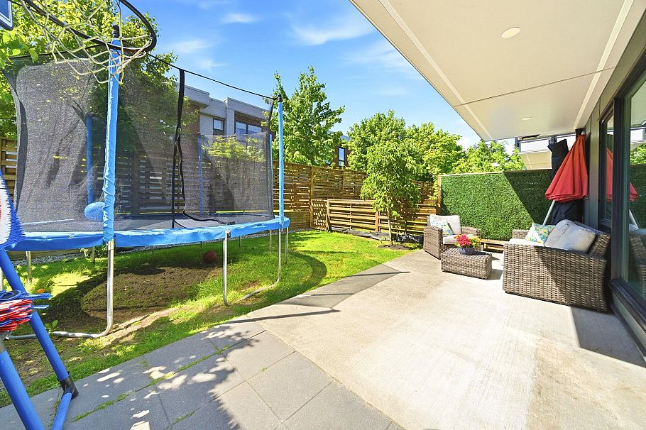 59 3597 Malsum Drive North Vancouver, BC - 33