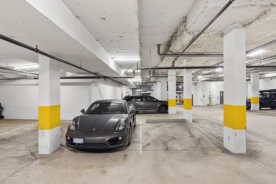 211 625 E 3rd Street North Vancouver, BC - 23