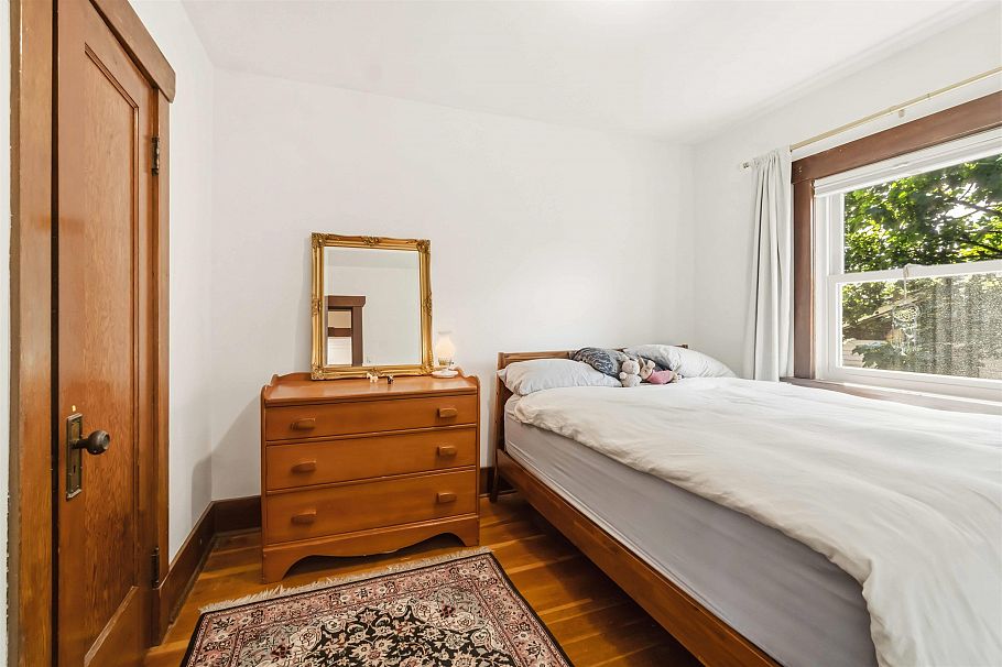 2628 William Street Vancouver, BC - 17