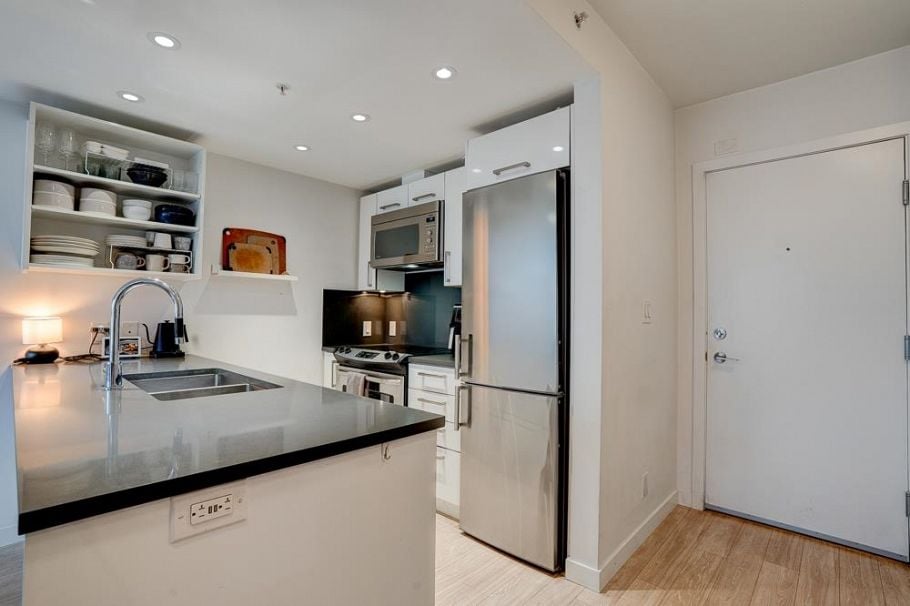 201 983 E Hastings Street Vancouver, BC - 13