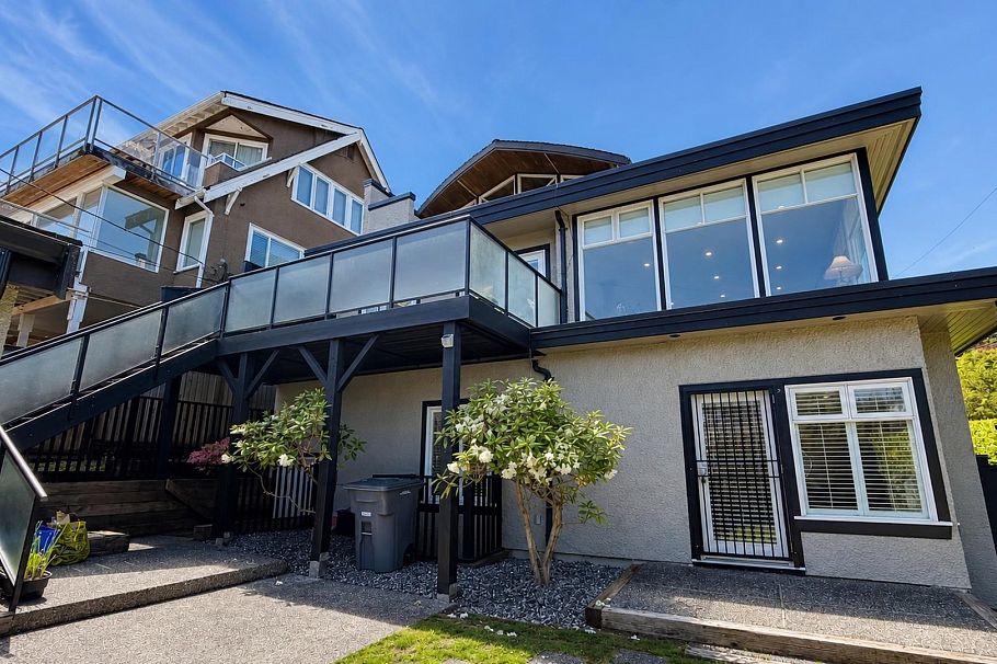 4399 Locarno Crescent Vancouver, BC - 37