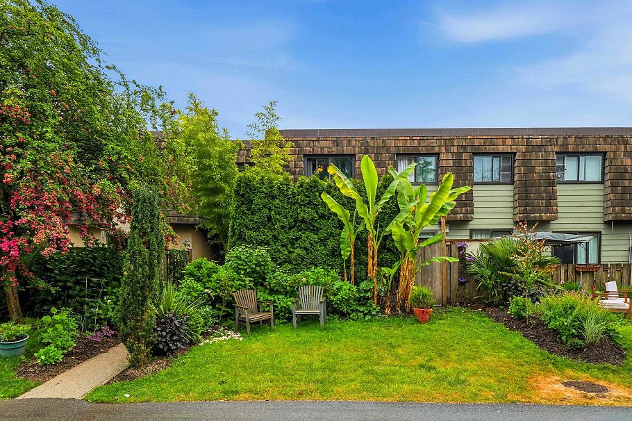 1126 Premier Street North Vancouver, BC - 29