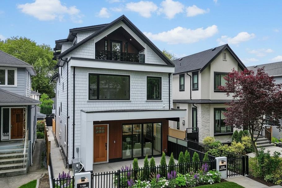1 182 Ontario Place Vancouver, BC - 2