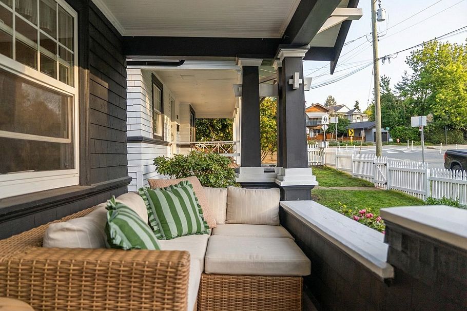 737-745 St. Andrews Avenue North Vancouver, BC - 22