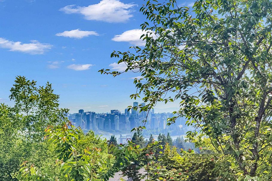 4275 Chelsea Crescent North Vancouver, BC - 27
