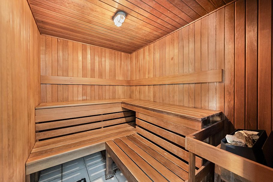 1703 1239 W Georgia Street Vancouver, BC - 17