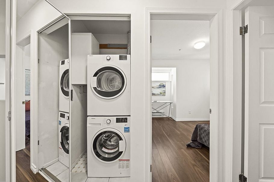 302 1406 W 73rd Avenue Vancouver, BC - 13