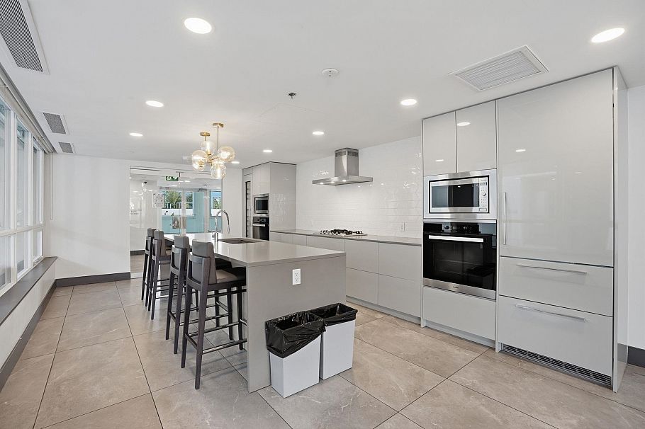 1904 1632 Lions Gate Lane North Vancouver, BC - 29