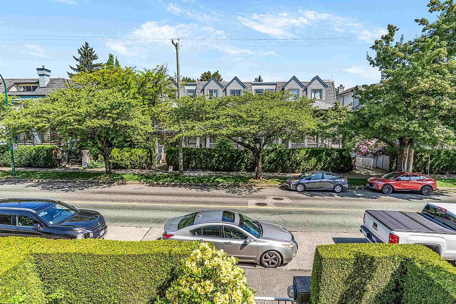 204 876 W 16th Avenue Vancouver, BC - 35