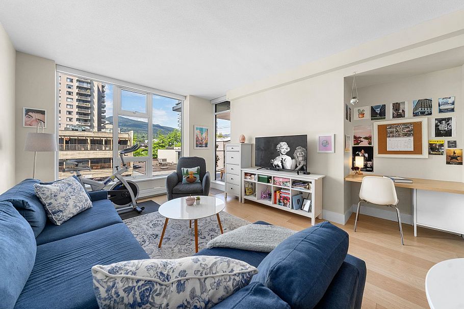 311 150 W 15 Street North Vancouver, BC - 11