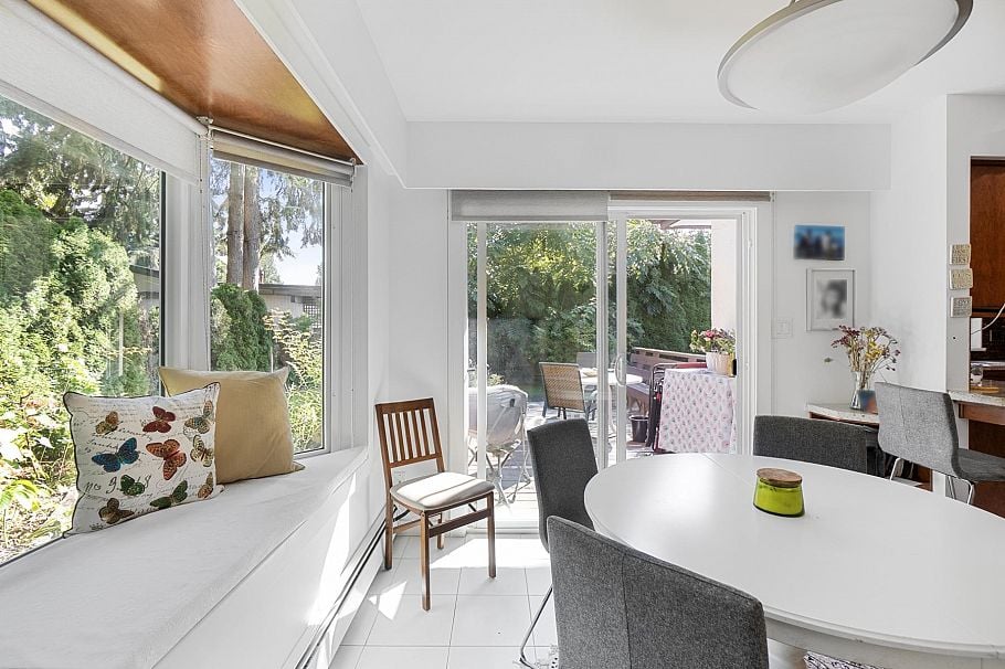 815 E 29th Street North Vancouver, BC - 15