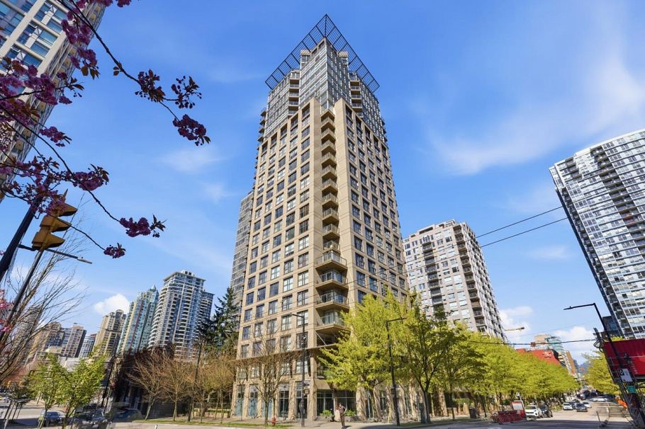 1205 989 Beatty Street Vancouver, BC - 1