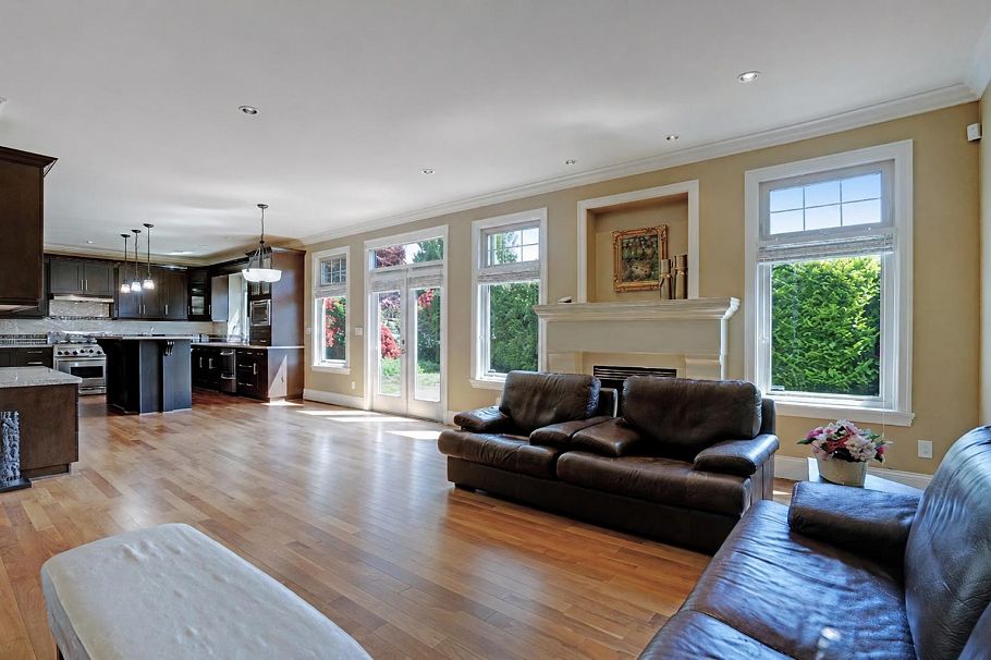 4986 Shirley Avenue North Vancouver, BC - 7