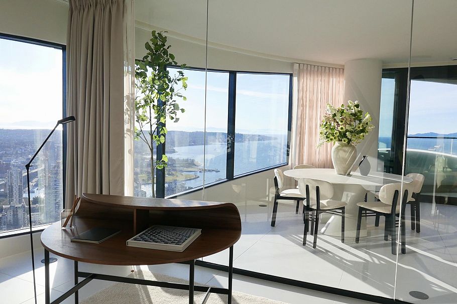 4002 1033 Nelson Street Vancouver, BC - 4
