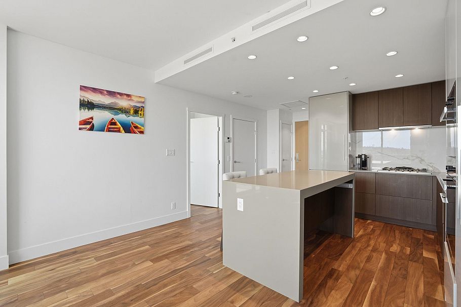1904 1632 Lions Gate Lane North Vancouver, BC - 7