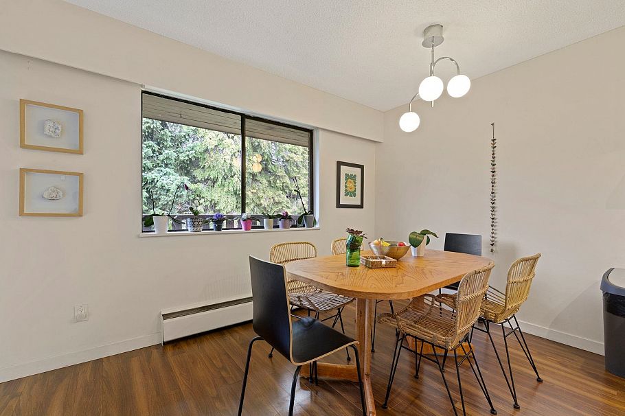 305 175 E 4th Street North Vancouver, BC - 4