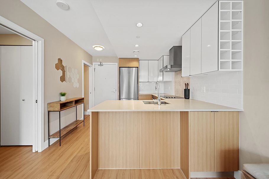 213 159 W 2nd Avenue Vancouver, BC - 14