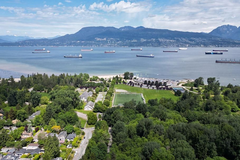 4399 Locarno Crescent Vancouver, BC - 1