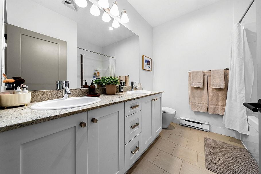 412 2601 Whiteley Court North Vancouver, BC - 29