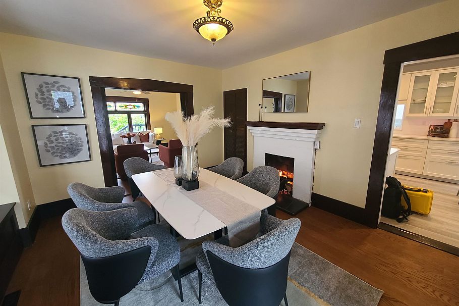 3740 Lanark Street Vancouver, BC - 3