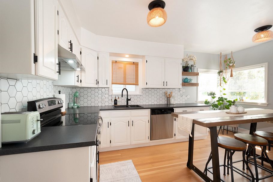 3120 Turner Street Vancouver, BC - 10
