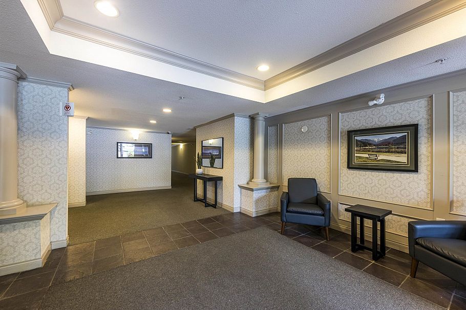 412 2059 Chesterfield Avenue North Vancouver, BC - 30