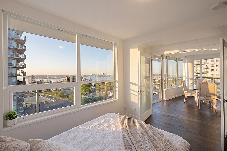 906 112 E 13th Street North Vancouver, BC - 25