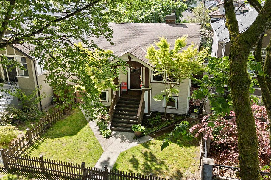 2628 William Street Vancouver, BC - 35