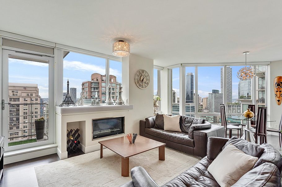 2705 535 Smithe Street Vancouver, BC - 1