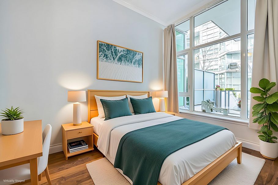 103 185 Victory Ship Way North Vancouver, BC - 6