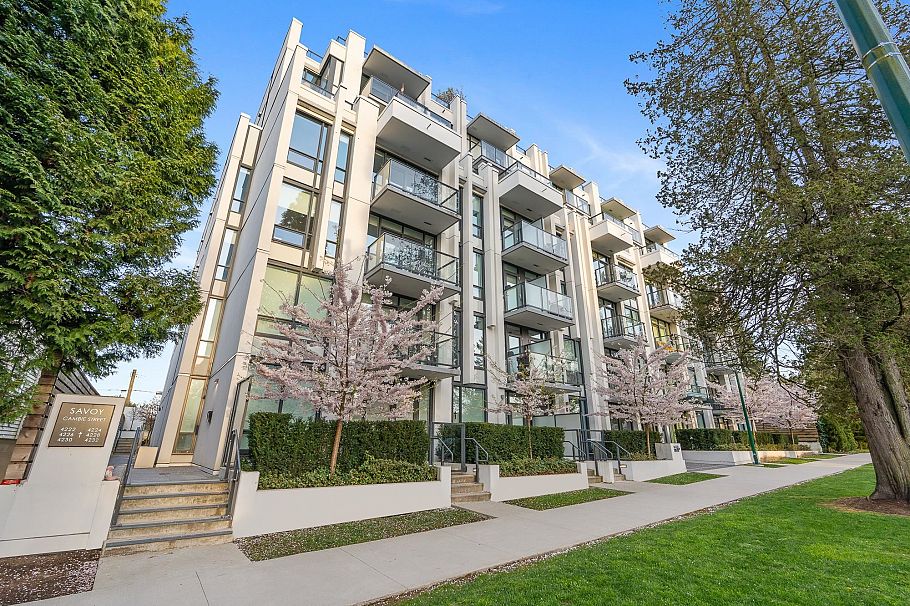 4228 Cambie Street Vancouver, BC - 1