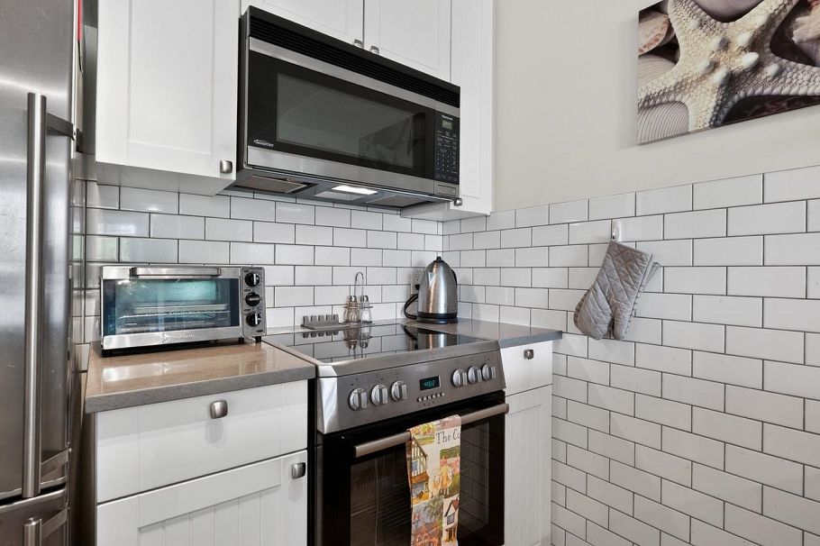 305-2195 W 5th Avenue Vancouver, BC - 16