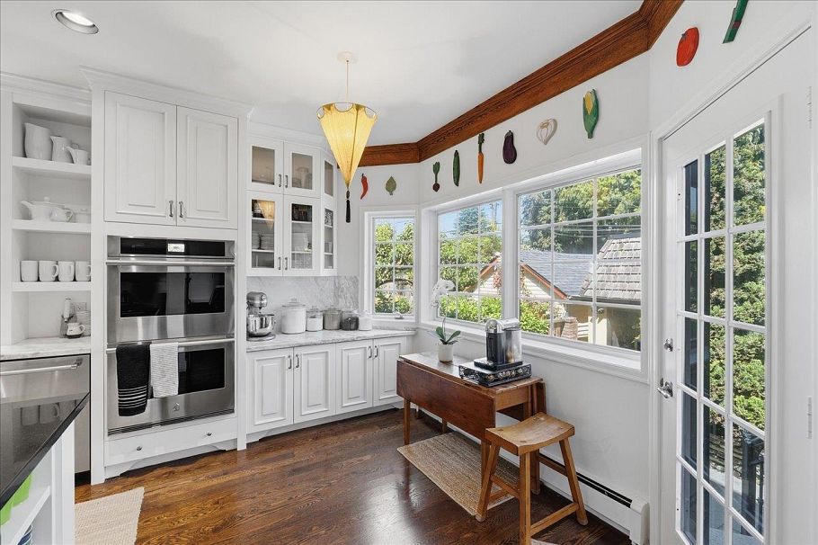 3253 W 24th Avenue Vancouver, BC - 12