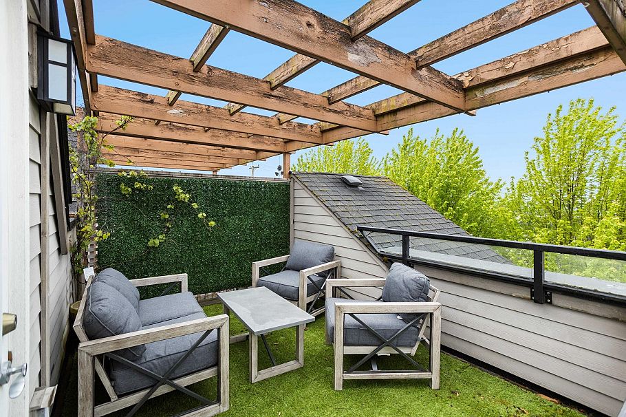 1121 St. Andrews Avenue North Vancouver, BC - 28
