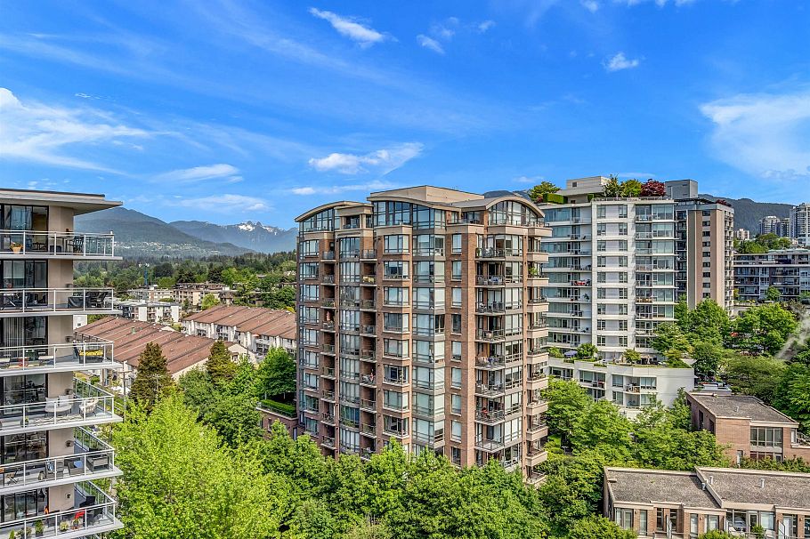 1206 155 W 1 Street North Vancouver, BC - 33