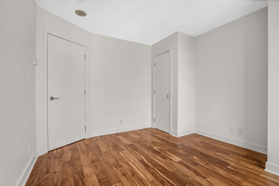 1206 155 W 1 Street North Vancouver, BC - 25
