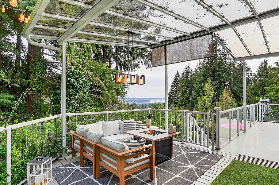 668 Alpine Court North Vancouver, BC - 16