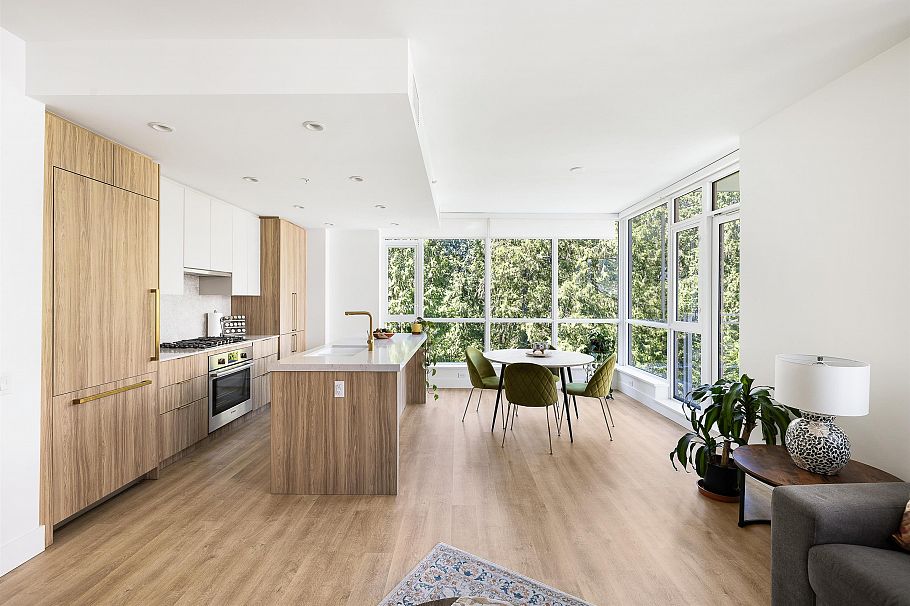 801 2325 Emery Court North Vancouver, BC - 4