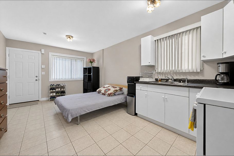 6959 Culloden Street Vancouver, BC - 18
