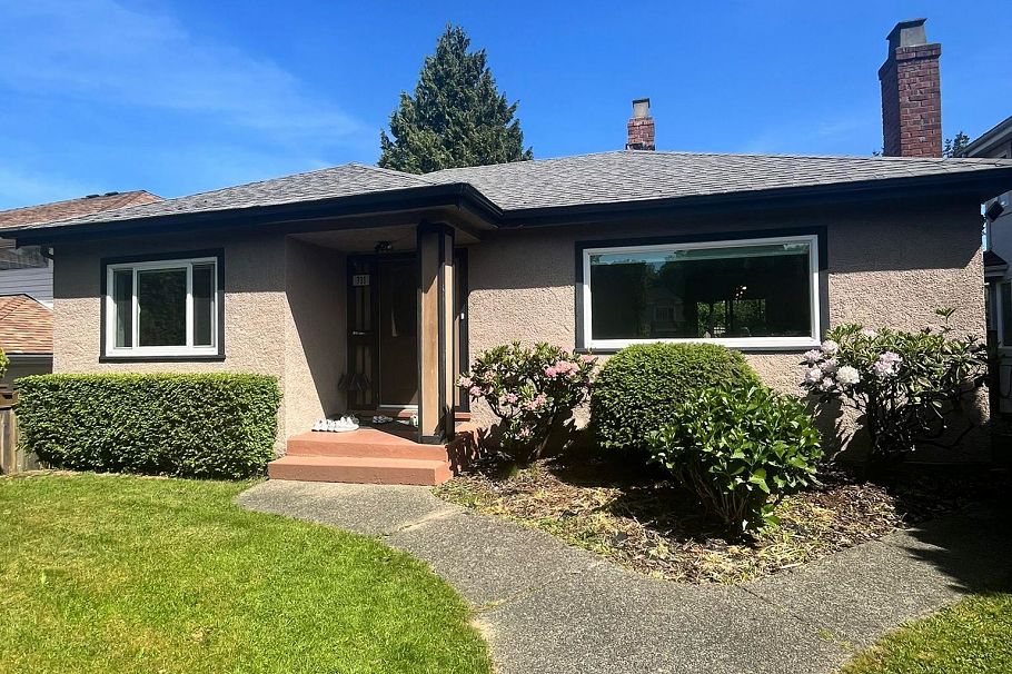 731 King Edward Street Vancouver, BC - 2