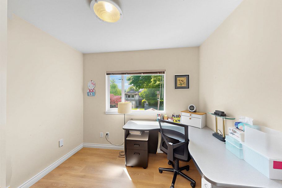 7806 Montcalm Street Vancouver, BC - 31