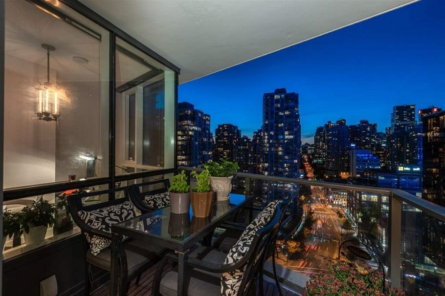 PH2015 68 SMITHE STREET, Vancouver BC V6B 0P4 Vancouver, BC - 13
