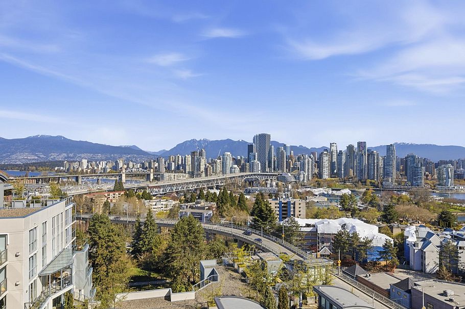 1303 1428 W 6th Avenue Vancouver, BC - 1