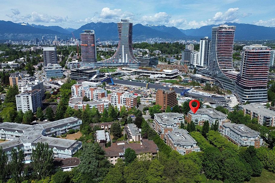 602 618 W 45th Avenue Vancouver, BC - 7